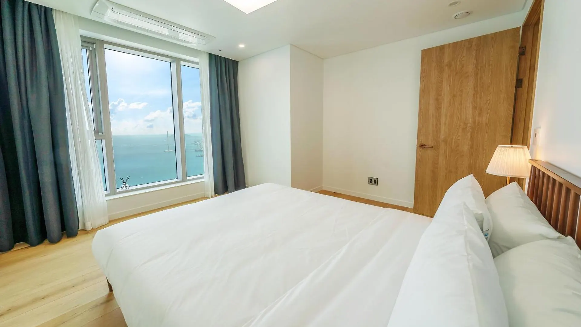 Aparthotel Busan Station Booking The Bay