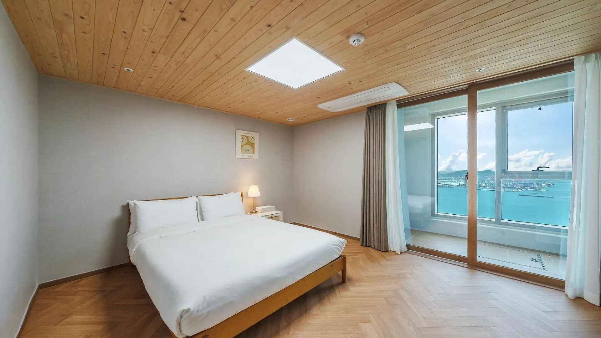 Aparthotel Busan Station Booking The Bay
