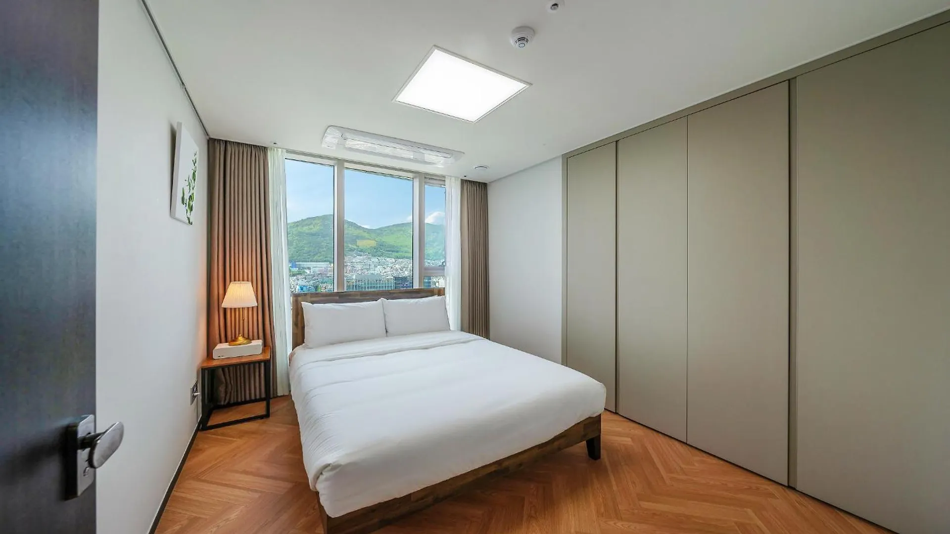 Busan Station Booking The Bay 公寓式酒店