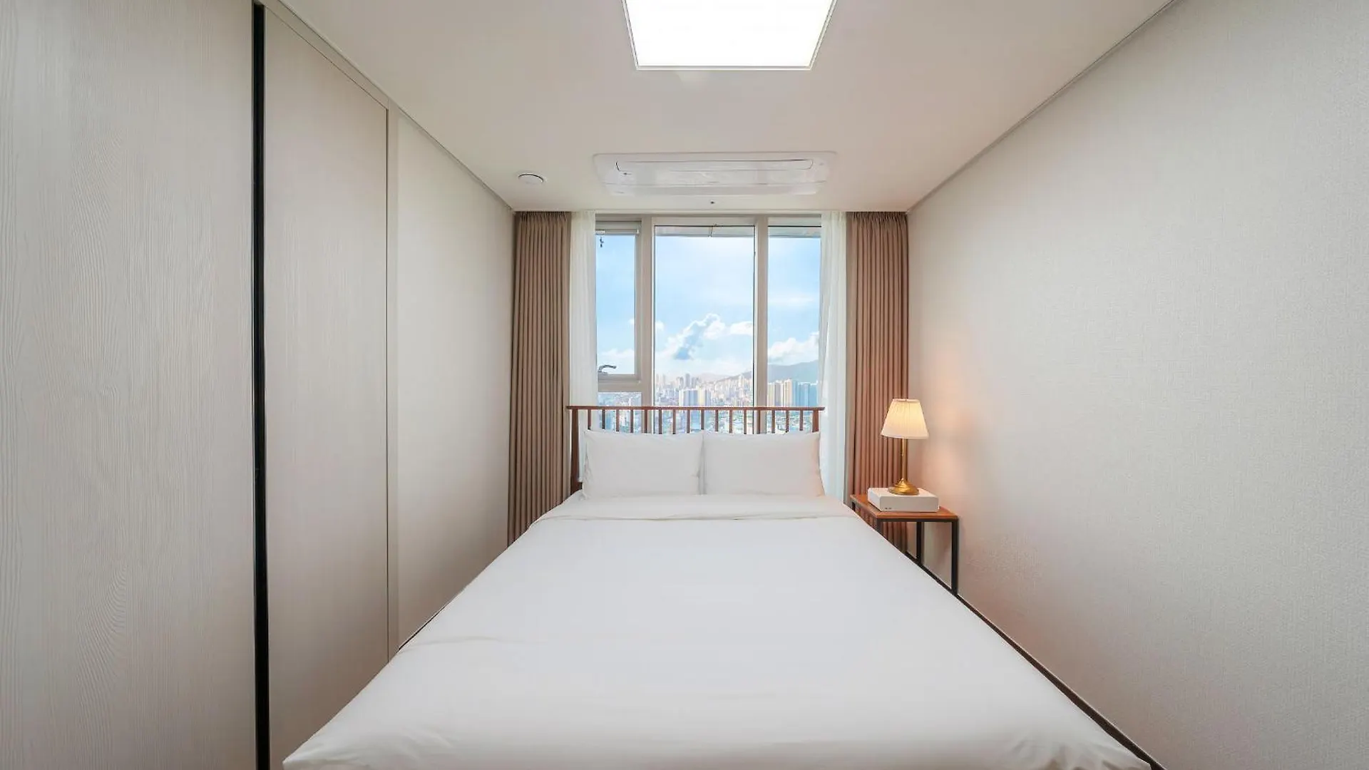 Busan Station Booking The Bay Apart Otel
