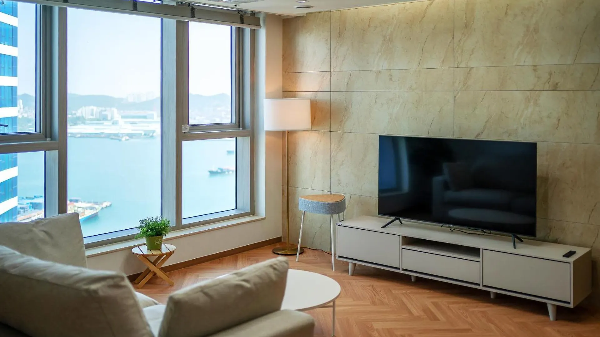 Busan Station Booking The Bay 4*,