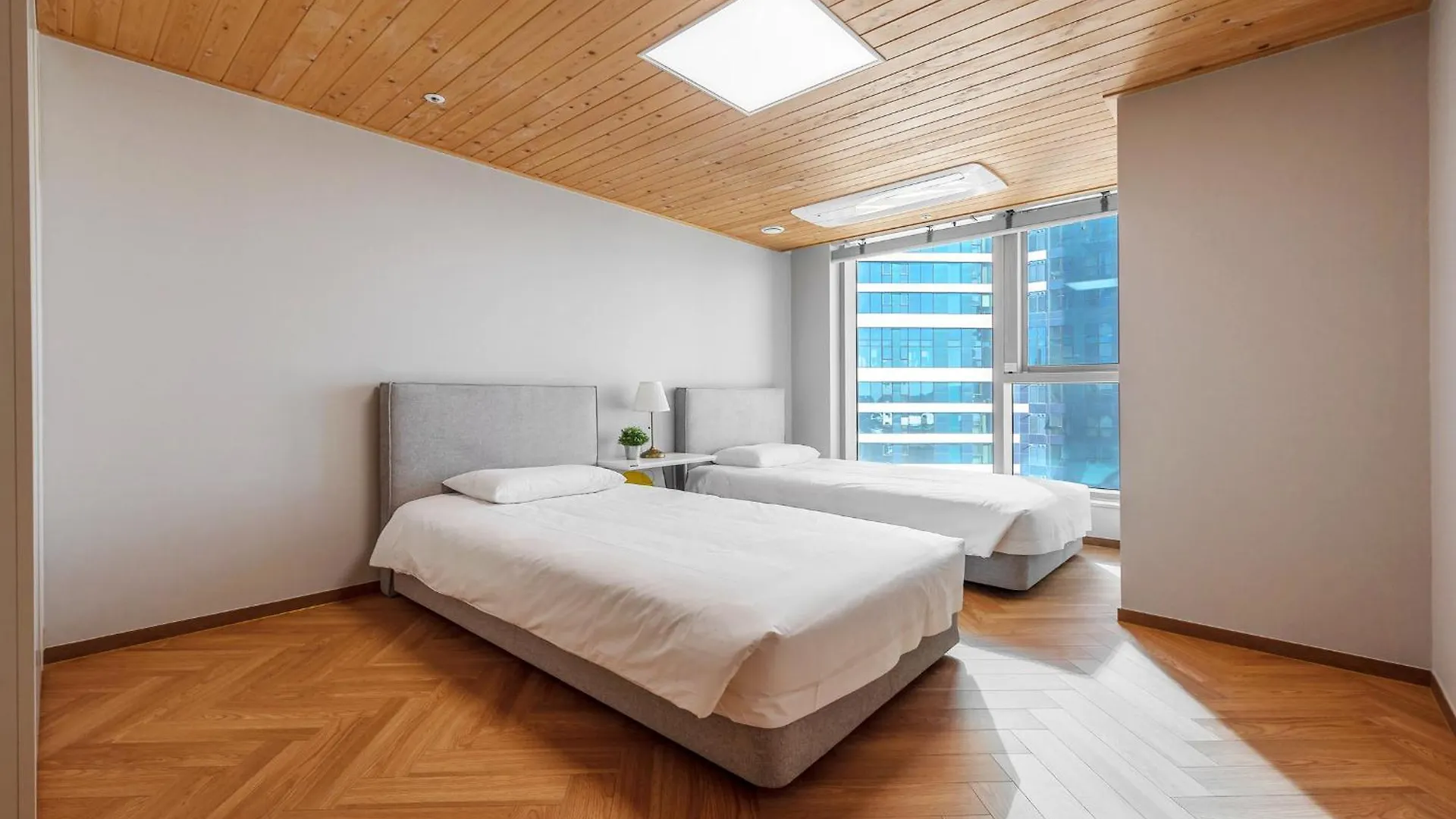 Apart Otel Busan Station Booking The Bay Güney Kore